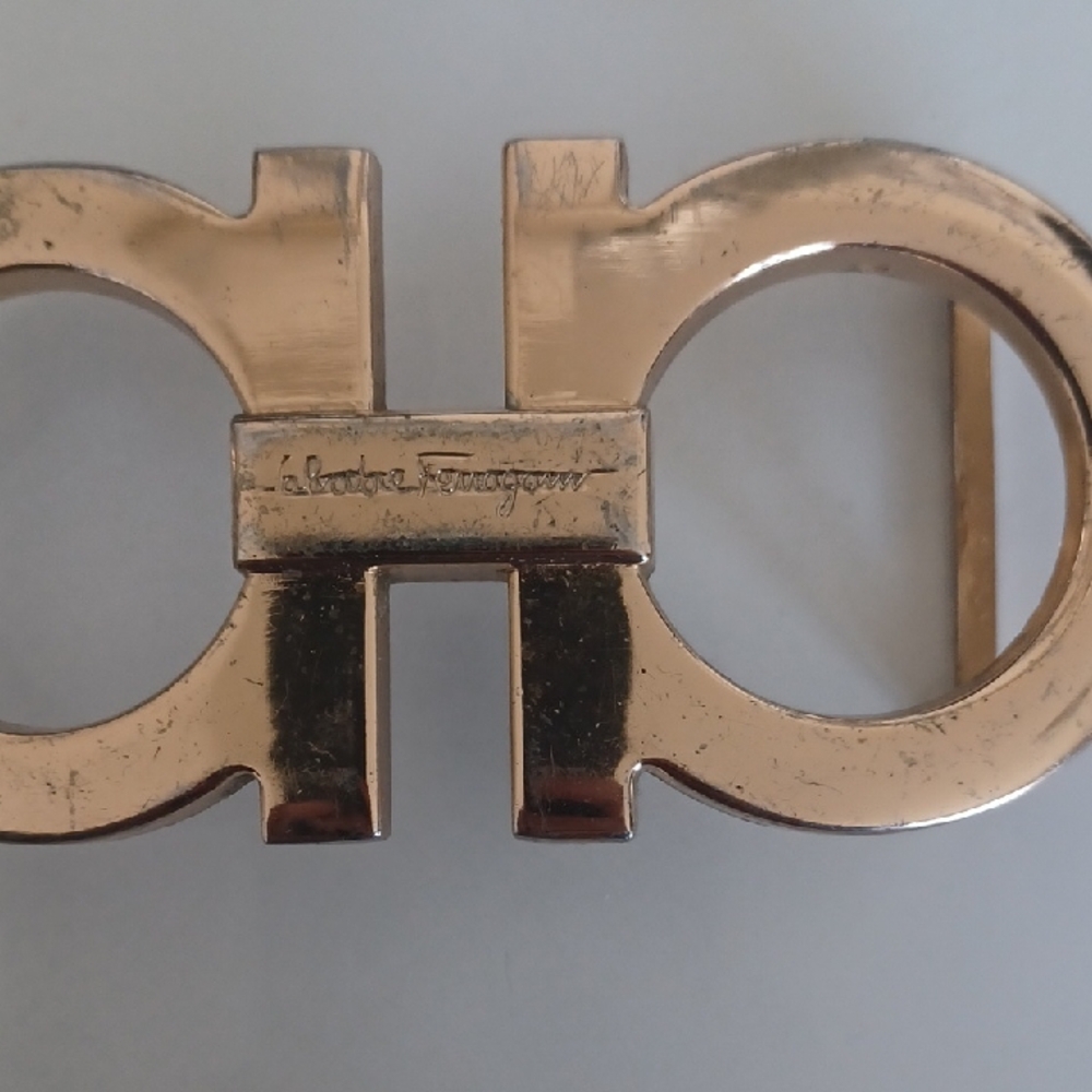 Salvatore Ferragamo gold double Gancini buckle
